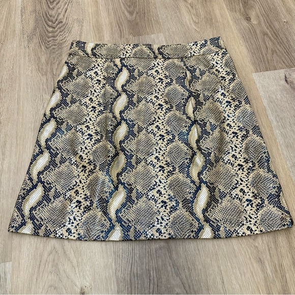 Runway Paris Snakeprint Faux Leather Miniskirt size L - Picture 2 of 5